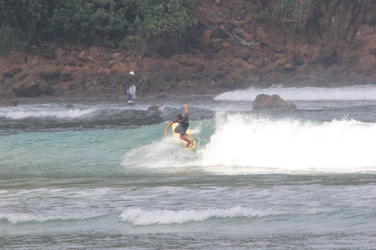 Ayolah Surf House &Surf Camp Apartment Jembrana Exterior foto