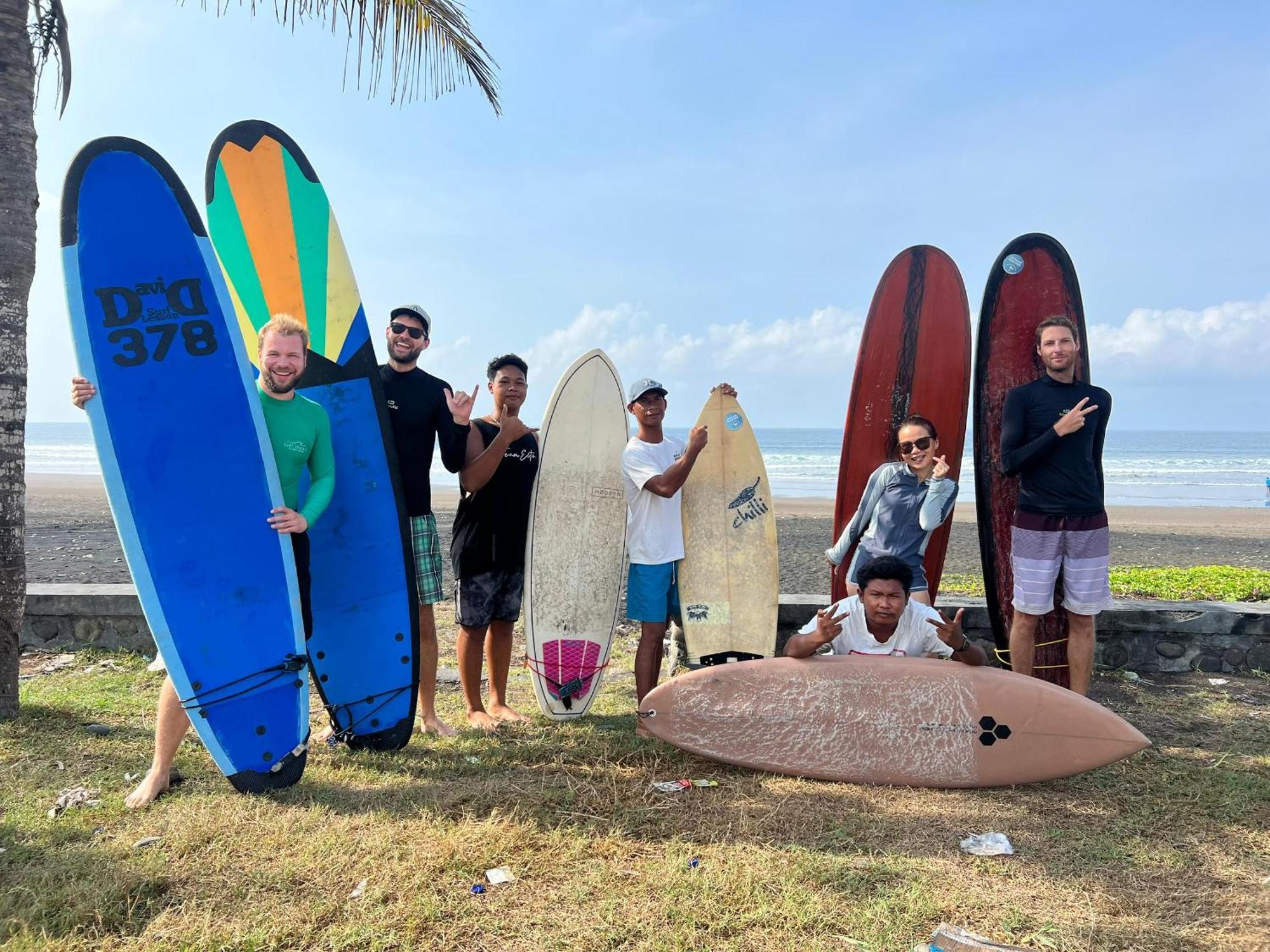 Ayolah Surf House &Surf Camp Apartment Jembrana Exterior foto
