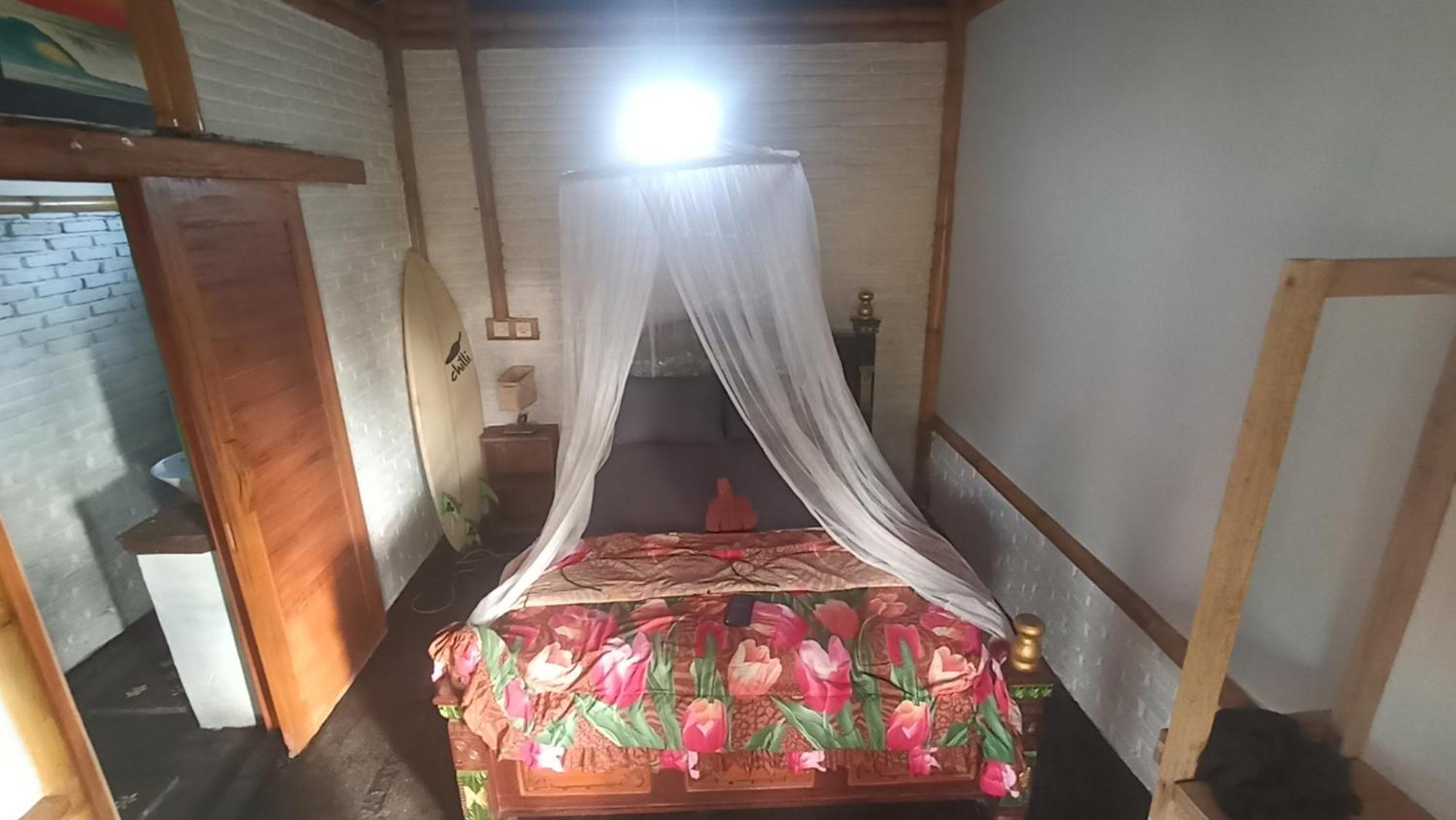 Ayolah Surf House &Surf Camp Apartment Jembrana Cameră foto